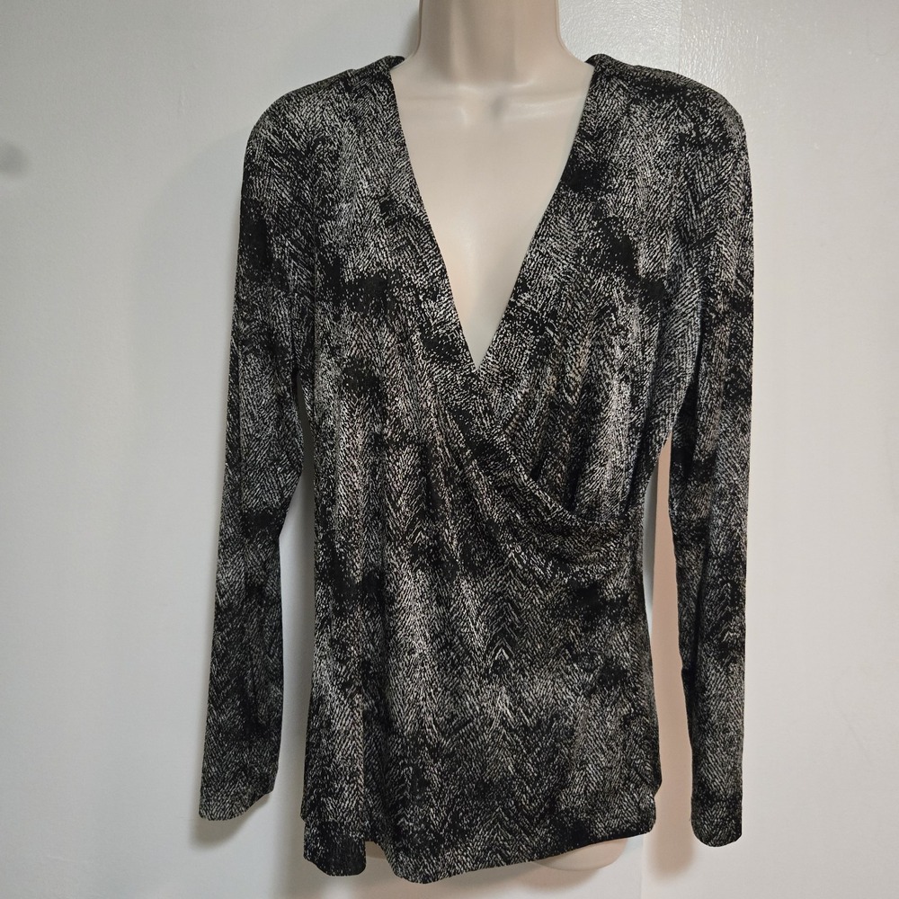 Chico's Travelers Size 2 (L) Gray Black Metallic Stretch Surpliss Knit Tunic